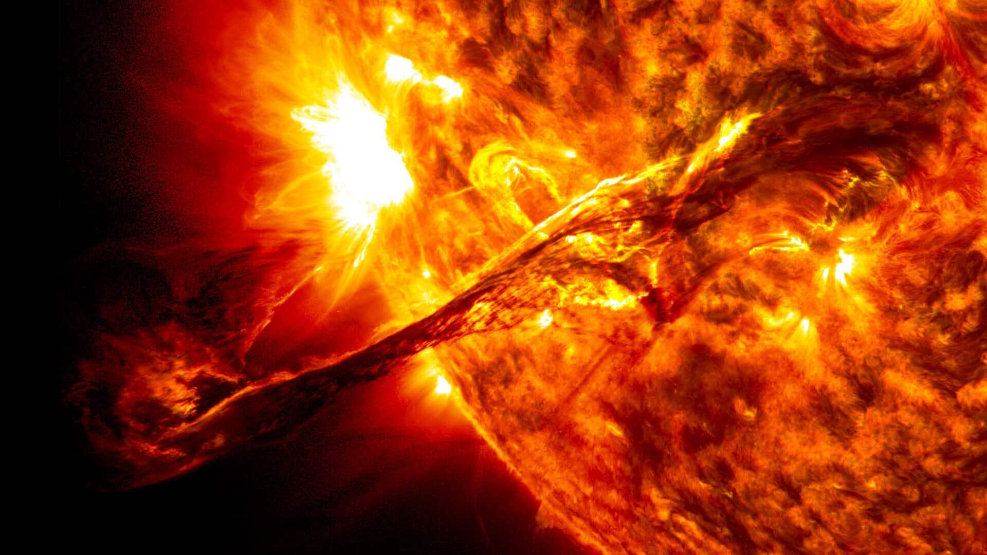 How NASA plans to investigate Sun's mysterious radio waves