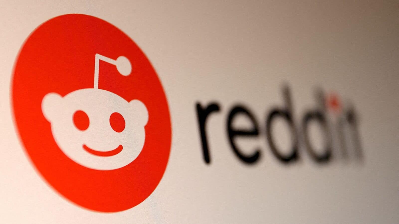 Reddit stock surges 11% on new AI partnership with OpenAI