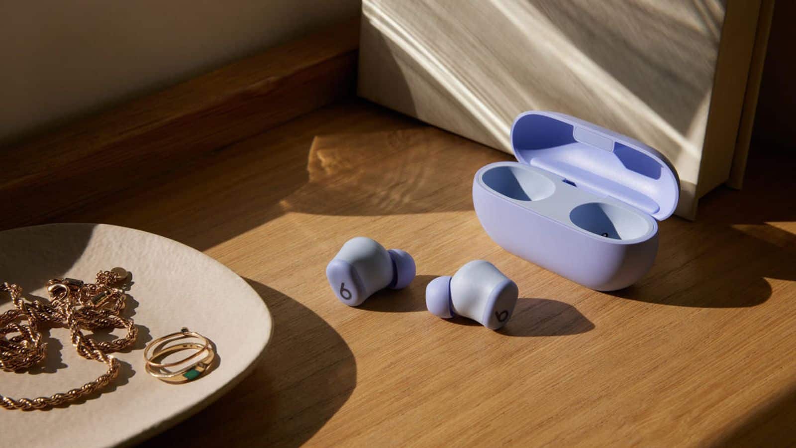 Beats's latest earbuds offer 18 hours of playtime per charge 