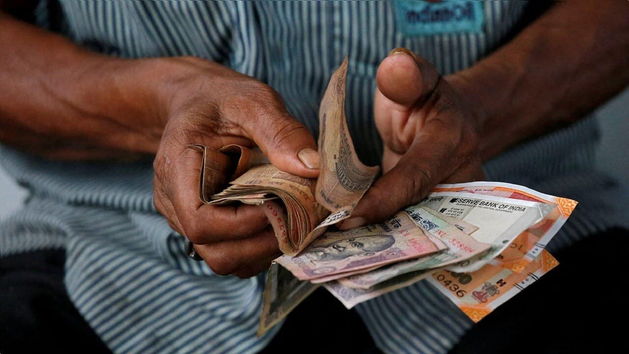 Indian rupee drops to lifetime low against US dollar