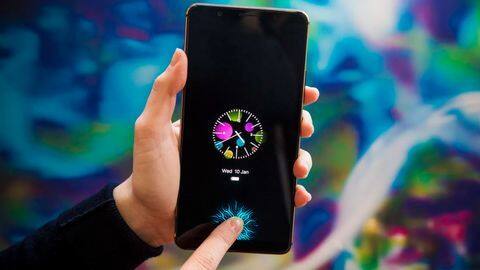 Samsung Galaxy A50 to get triple camera, in-display fingerprint sensor Samsung Galaxy A50 to get triple camera, in-display fingerprint sensor