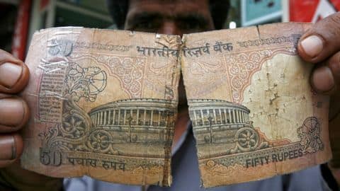 Amounts you'll get back on exchanging Rs. 2000-note, and more Amounts you'll get back on exchanging Rs. 2000-note, and more