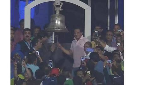 मोहम्मद अज़हरुद्दीन के ईडन गार्डन में घंटी बजाने से भड़क उठे गंभीर, बताया बीसीसीआई की हार मोहम्मद अज़हरुद्दीन के ईडन गार्डन में घंटी बजाने से भड़क उठे गंभीर, बताया बीसीसीआई की हार