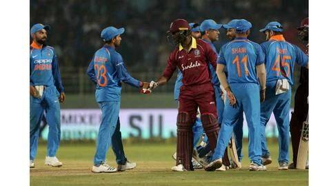 भारत बनाम वेस्टइंडीज: चौथे वनडे में जीत के इरादे से मैदान पर उतरेगी टीम इंडिया भारत बनाम वेस्टइंडीज: चौथे वनडे में जीत के इरादे से मैदान पर उतरेगी टीम इंडिया