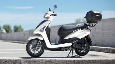 Yamaha unveils 2021 D'elight scooter with start-stop system: Details here Yamaha unveils 2021 D'elight scooter with start-stop system: Details here