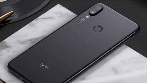 The phone packs a lot of pixels for the pennies The phone packs a lot of pixels for the pennies