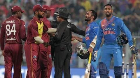 एक नज़र रिकॉर्ड पर एक नज़र रिकॉर्ड पर
