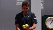 Kyrgios fined for lewd comments on Wawrinka's girlfriend