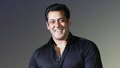Salman Khan pens a romantic track for 'Race 3' Salman Khan pens a romantic track for 'Race 3'