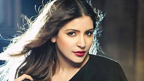Anushka Sharma angry over Bengali daily for fabricating her interview Anushka Sharma angry over Bengali daily for fabricating her interview