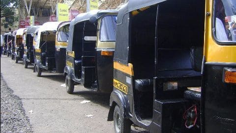 Shiv Sena defends Marathi mandatory clause for auto-drivers Shiv Sena defends Marathi mandatory clause for auto-drivers