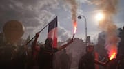 Germany updates travel advice, warns citizens to avoid French protests