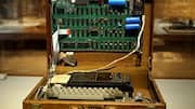 Record Apple-1 sale fetches $1.15 million at Bonhams auction
