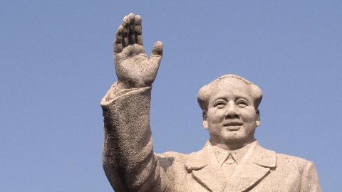 Massive Mao Statue Appears In Chinese Countryside