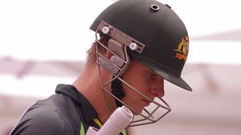 Live chat by cricketers on-field comes under fire Live chat by cricketers on-field comes under fire