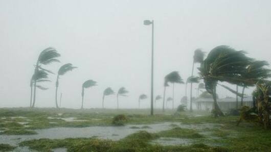 Tiny Fiji faces massive Category 5 storm
