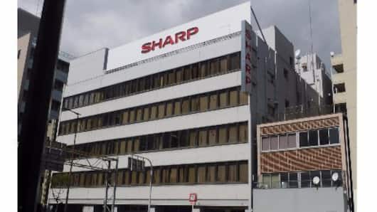 The Foxconn-Sharp takeover deal
