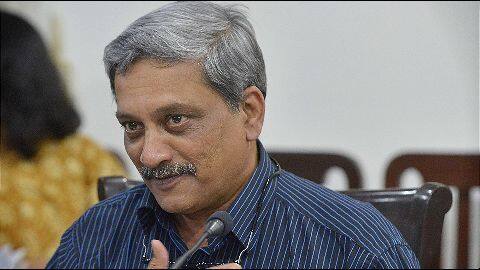 Defence Minister inaugurates DefExpo 2016 Defence Minister inaugurates DefExpo 2016