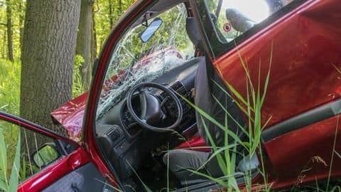 Bengaluru: Drunk Doctor in BMW mows down 17-year-old flower decorator Bengaluru: Drunk Doctor in BMW mows down 17-year-old flower decorator