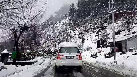Manali shivers at sub-zero temperature amid forecast of more snowfall Manali shivers at sub-zero temperature amid forecast of more snowfall