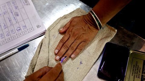 10,000 Bengalureans registered as voters this year, courtesy this man 10,000 Bengalureans registered as voters this year, courtesy this man