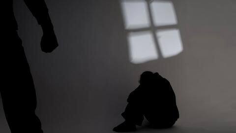 Bengaluru: Friend allegedly forces woman to drink, then rapes her Bengaluru: Friend allegedly forces woman to drink, then rapes her