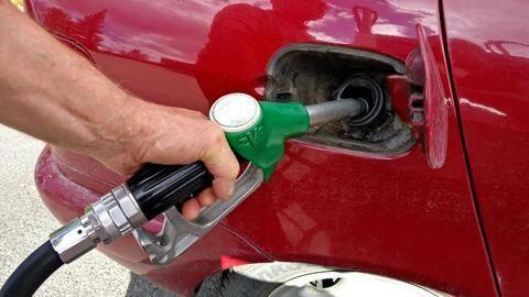 Petrol price breaches Rs. 70-mark, diesel crosses Rs. 64 Petrol price breaches Rs. 70-mark, diesel crosses Rs. 64