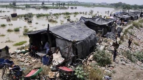 Yamuna continues to swell: Delhi government restarts evacuation, rescues 600 Yamuna continues to swell: Delhi government restarts evacuation, rescues 600