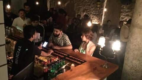 Delhiites, now pay more for Johnnie Walker, VAT-69 in bars Delhiites, now pay more for Johnnie Walker, VAT-69 in bars
