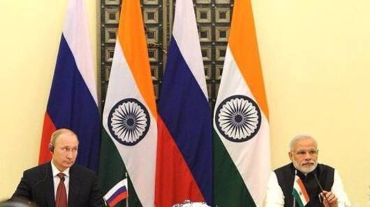 India in talks with Russia over fighter deal