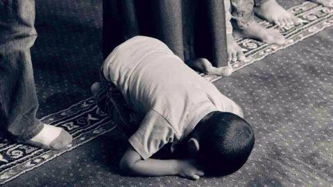 French PM contemplating a ban on foreign funds for mosques French PM contemplating a ban on foreign funds for mosques