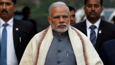 Cauvery issue: Pro-Tamil outfits show black flags to Narendra Modi Cauvery issue: Pro-Tamil outfits show black flags to Narendra Modi