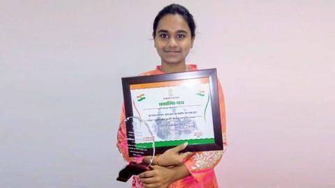 Kota girl develops device that sends distress calls without Internet Kota girl develops device that sends distress calls without Internet