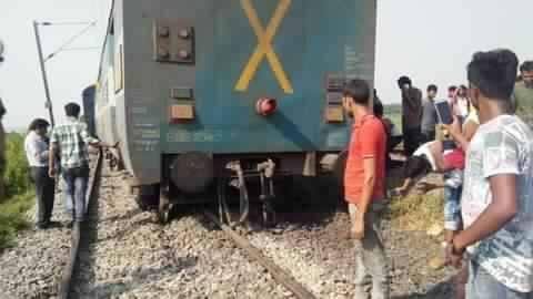 Odisha: One coach of Falaknuma Express derails, no casualty reported Odisha: One coach of Falaknuma Express derails, no casualty reported