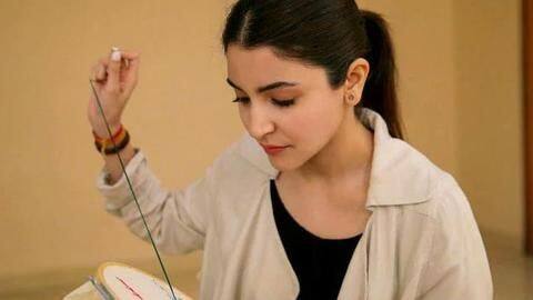 Anushka Sharma learned the art of embroidery for 'Sui Dhaaga' Anushka Sharma learned the art of embroidery for 'Sui Dhaaga'