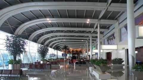 Mumbai-airport: Main runway to remain shut for 6hrs today, tomorrow Mumbai-airport: Main runway to remain shut for 6hrs today, tomorrow