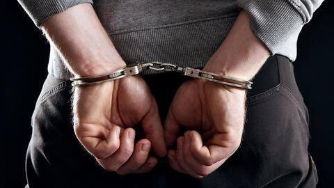 Delhi: 25-year-old man arrested for posing as doctor at AIIMS Delhi: 25-year-old man arrested for posing as doctor at AIIMS