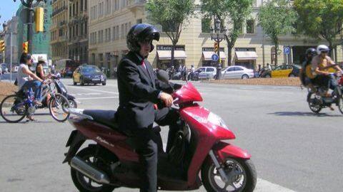 Gogoro partners with Bosch to bring its scooters to Europe Gogoro partners with Bosch to bring its scooters to Europe