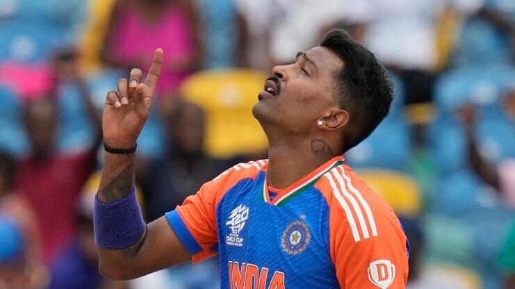 Hardik Pandya reclaims top spot in ICC T20I Rankings (all-rounders)