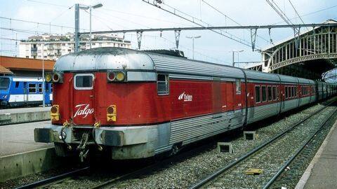 Talgo train covers New Delhi-Mumbai route within 12 hours Talgo train covers New Delhi-Mumbai route within 12 hours