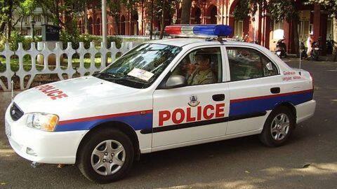 1 killed, another injured in Bangalore police firing 1 killed, another injured in Bangalore police firing
