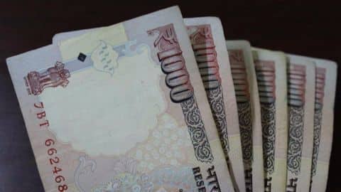 Sacks full of burnt money found in Uttar Pradesh Sacks full of burnt money found in Uttar Pradesh