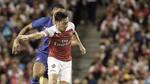 Ozil received backing from Arsenal and fans alike