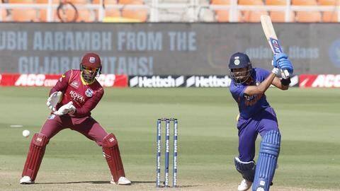 INDvWI, 3rd ODI: India post 265 as Iyer scores 80 INDvWI, 3rd ODI: India post 265 as Iyer scores 80