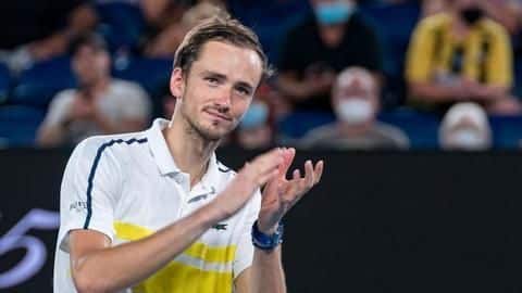 Miami Open: Medvedev starts brightly, win for Osaka Miami Open: Medvedev starts brightly, win for Osaka