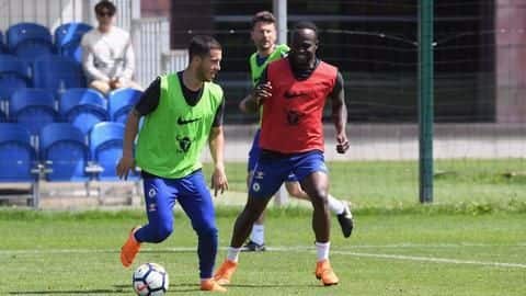 Chelsea out to defy Liverpool at Stamford Bridge Chelsea out to defy Liverpool at Stamford Bridge