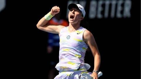 2022 Australian Open: Swiatek, Collins progress to the semis 2022 Australian Open: Swiatek, Collins progress to the semis