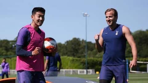 Harry Kane urges Tottenham to finish strongly in Premier League Harry Kane urges Tottenham to finish strongly in Premier League