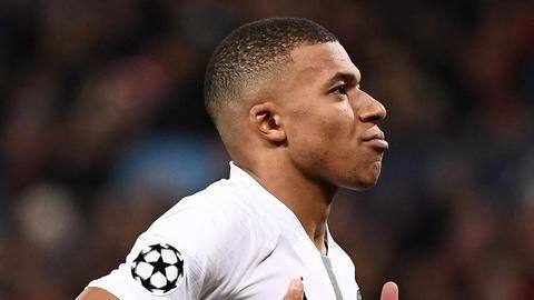 PSG beat Manchester United: Match report and records broken PSG beat Manchester United: Match report and records broken