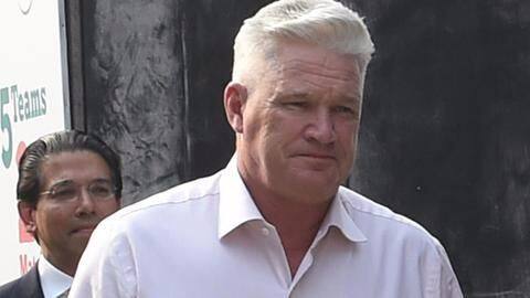 What has Dean Jones proposed about sixes in T20s? What has Dean Jones proposed about sixes in T20s?